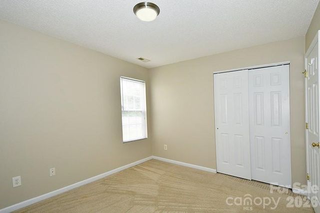 6710 Goldenwillow Drive, Charlotte, NC 28215