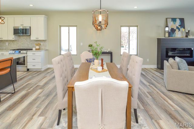 19 Adderly Lane, Millstadt, IL 62260