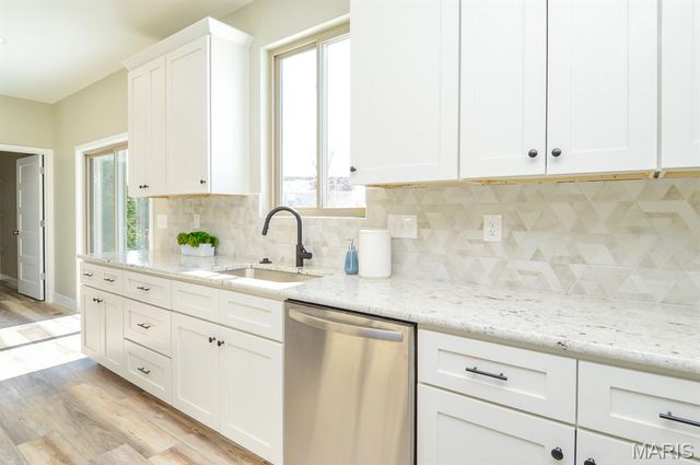 19 Adderly Lane, Millstadt, IL 62260