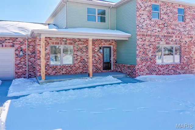 19 Adderly Lane, Millstadt, IL 62260