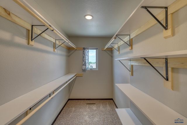 4507 MISTY WOODS LN, Rapid City, SD 57701