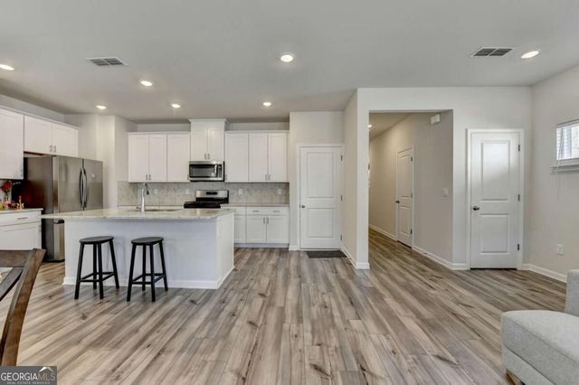 2531 Canning View Avenue, Lawrenceville, GA 30044