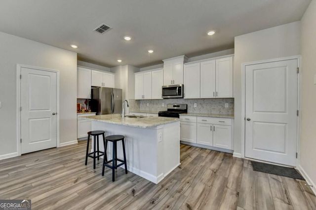 2531 Canning View Avenue, Lawrenceville, GA 30044