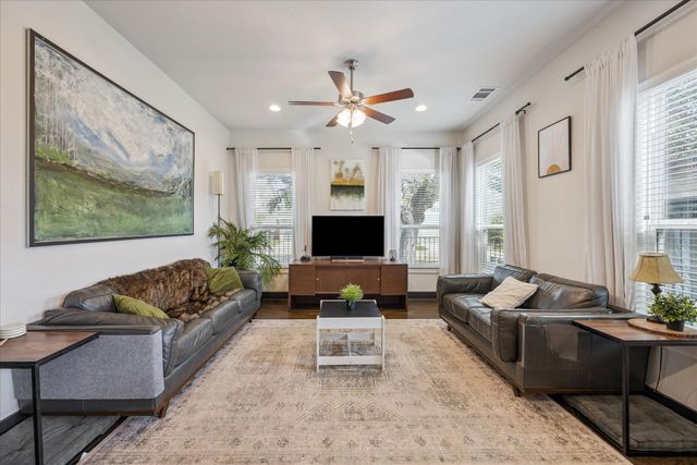111 Alexander, Kyle, TX 78640