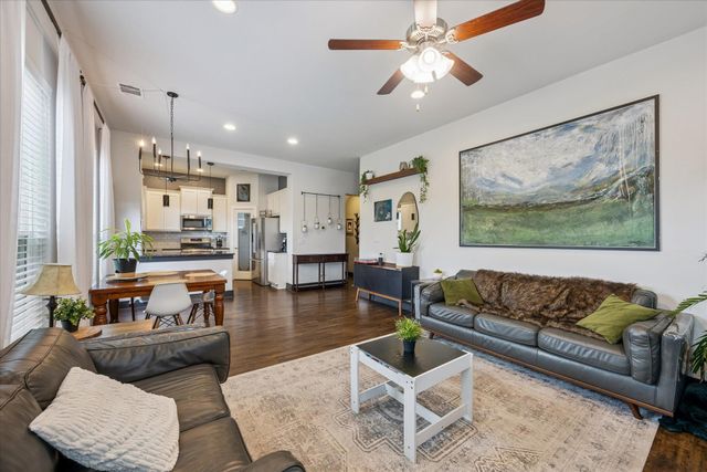 111 Alexander, Kyle, TX 78640