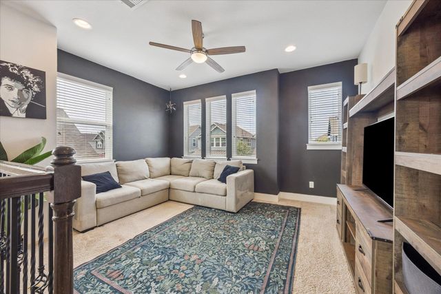 111 Alexander, Kyle, TX 78640