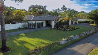 9980 SW 83rd Avenue, Miami, FL 33156
