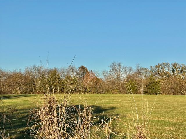 738 Cole Street, Gainesville, TX 76240