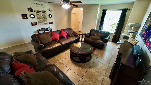 412 Rio Nueces, San Juan, TX 78589