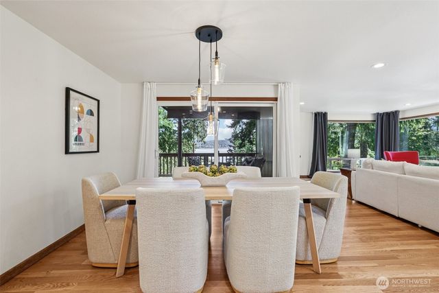 411 W Lake Sammamish Parkway NE, Bellevue, WA 98008