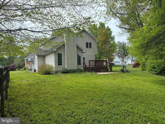 53 GENERAL MAXWELL CT, Newark, DE 19702