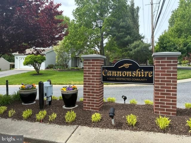 53 GENERAL MAXWELL CT, Newark, DE 19702