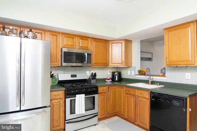 4609 MARKSMAN CT, Hampstead, MD 21074