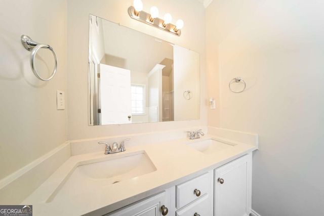 80 Knolls Ridge, Hampton, GA 30228