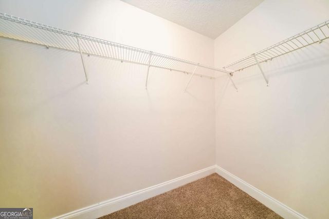 80 Knolls Ridge, Hampton, GA 30228