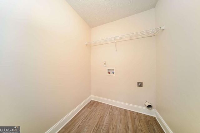 80 Knolls Ridge, Hampton, GA 30228