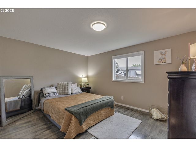 3839 PACIFIC Ave, Forest Grove, OR 97116