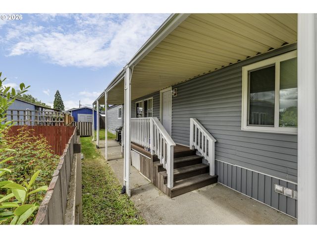 3839 PACIFIC Ave, Forest Grove, OR 97116