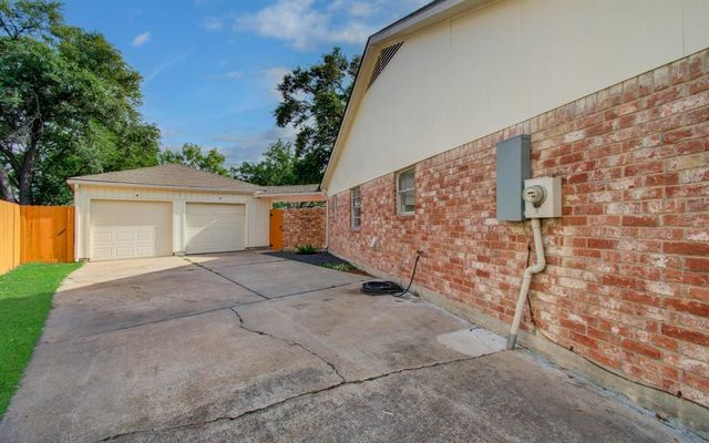 15014 Carol Chase Circle, Houston, TX 77489