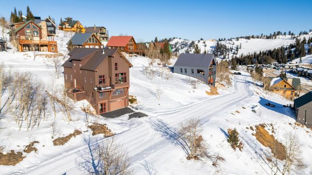 6762 E ASPEN DR, Eden, UT 84310