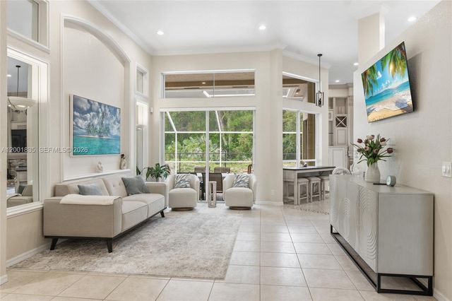 6113 NW 53rd Cir, Coral Springs, FL 33067