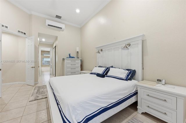 6113 NW 53rd Cir, Coral Springs, FL 33067