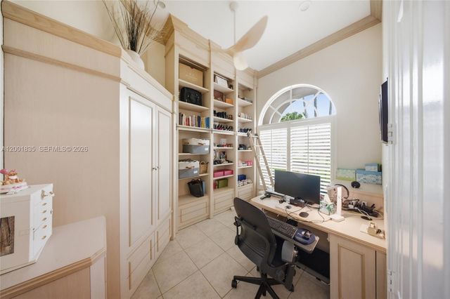 6113 NW 53rd Cir, Coral Springs, FL 33067