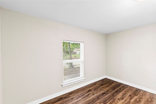 549 Buena Vista Drive, Hurst, TX 76053