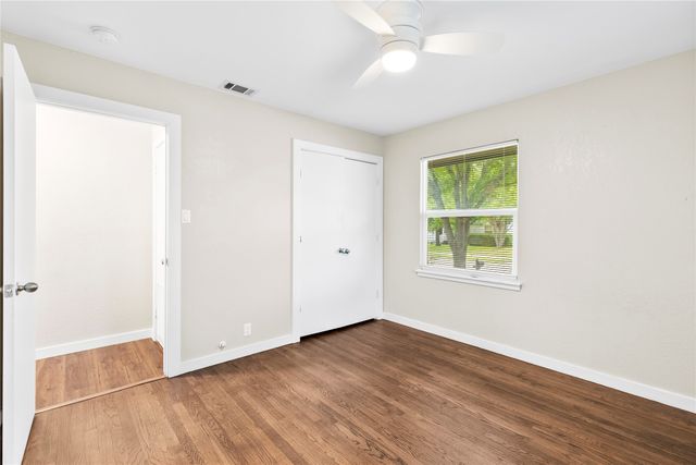 549 Buena Vista Drive, Hurst, TX 76053