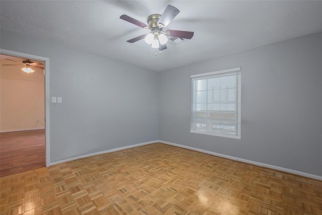 504 Walnut Street, Waller, TX 77484