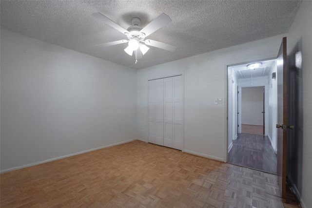 504 Walnut Street, Waller, TX 77484