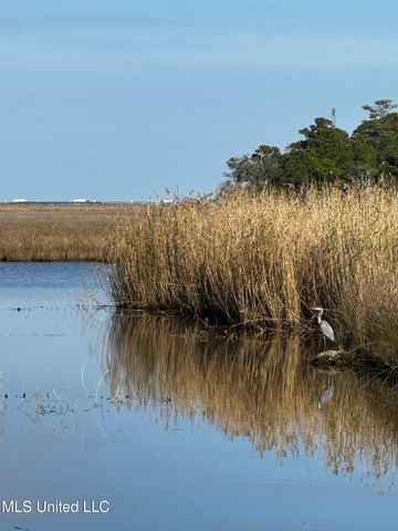 Milstead Road, Gautier, MS 39553
