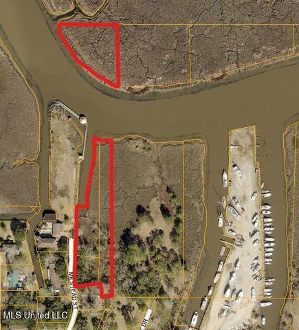 Milstead Road, Gautier, MS 39553