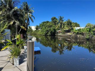 2024 NW 10th Ave, Fort Lauderdale, FL 33311