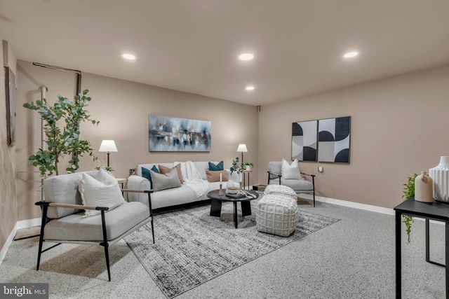 1808 MORRIS RD SE, Washington, DC 20020