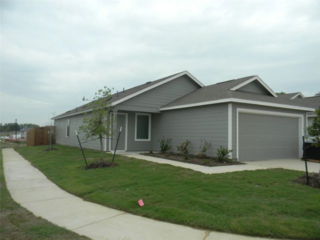 300 Sycamore Place, Wilmer, TX 75141