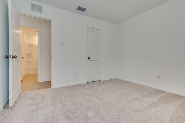 300 Sycamore Place, Wilmer, TX 75141