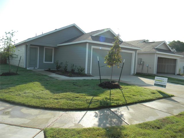 300 Sycamore Place, Wilmer, TX 75141