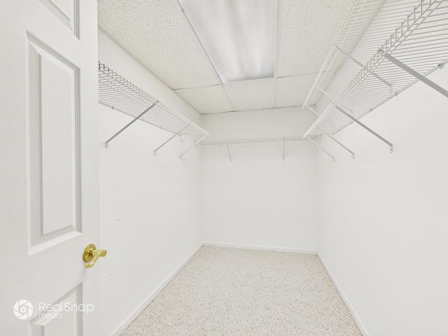 2334 Meadowcroft Lane, Grayslake, IL 60030