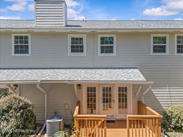 3927 MEADOWVIEW Drive N, Jacksonville, FL 32225