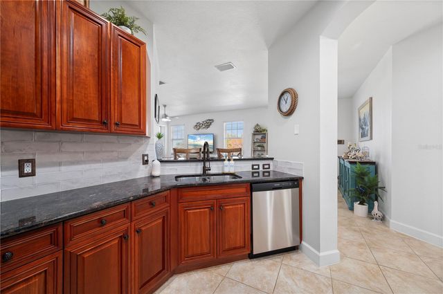 240 W END DRIVE 1123, Punta Gorda, FL 33950