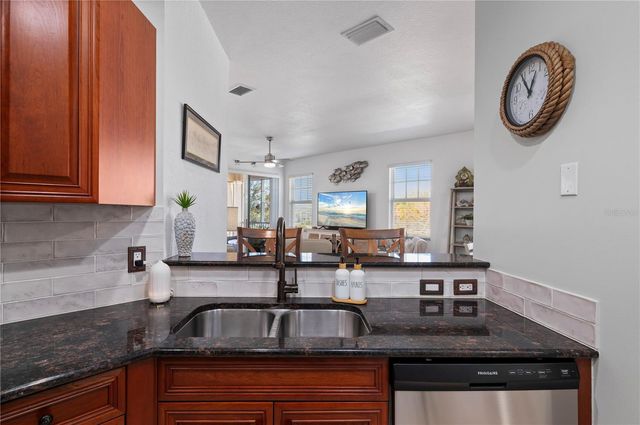 240 W END DRIVE 1123, Punta Gorda, FL 33950