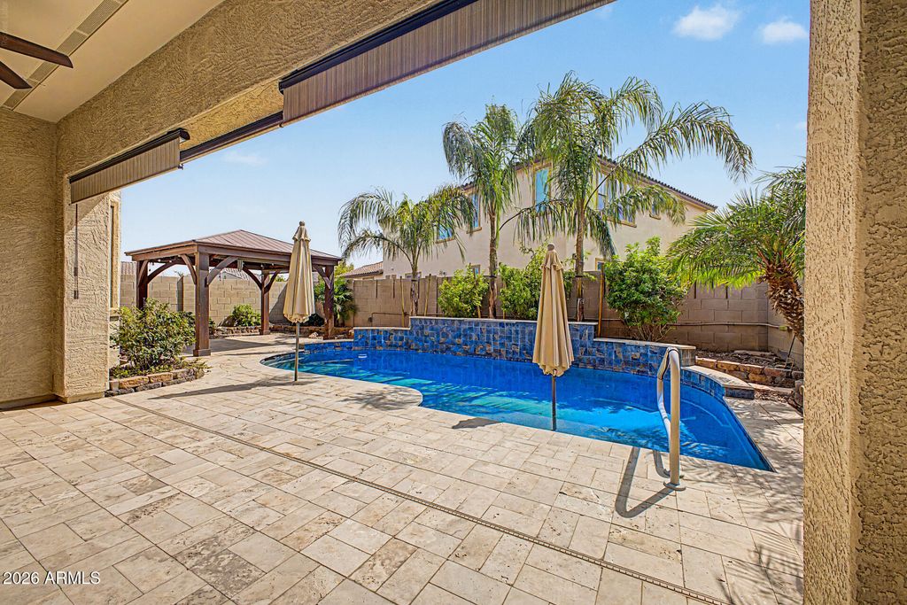 5387 S FOREST Avenue, Gilbert, AZ 85298 — exterior