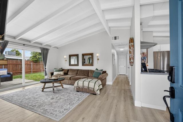 3637 Floral Dr, North Highlands, CA 95660