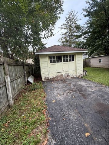 150 Grafton Street, Rochester, NY 14621