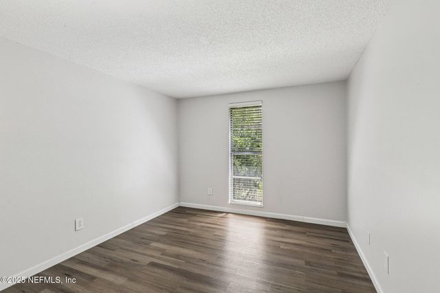 1490 SEKANI Court, Orange Park, FL 32065