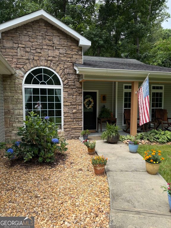 4232 Joe Chandler Road, Gillsville, GA 30543