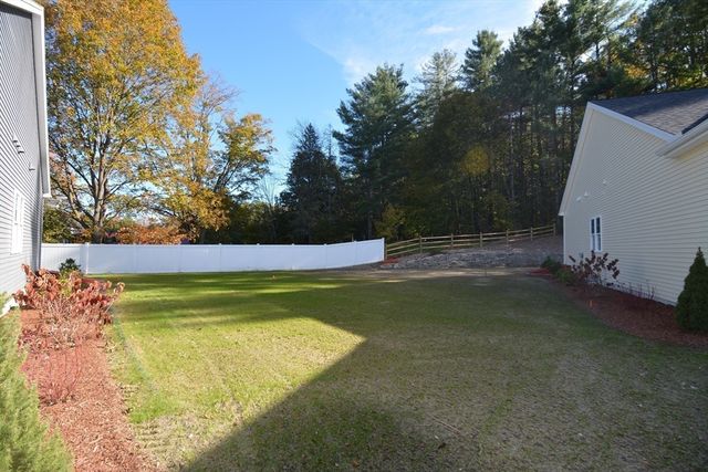 1 Depot Street Ext 4, Townsend, MA 01469