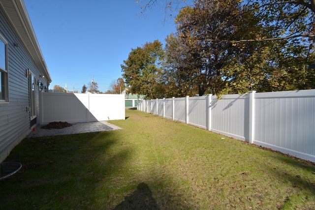 1 Depot Street Ext 4, Townsend, MA 01469