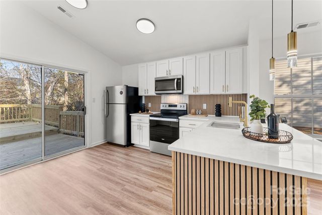 2824 Trestle Court SW, Concord, NC 28025